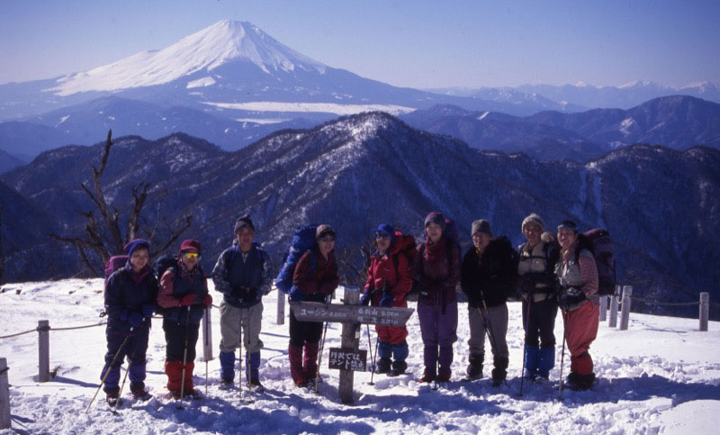 「丹沢縦走」の富士山