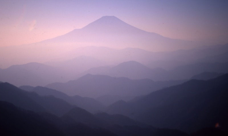 「丹沢表尾根」の富士山
