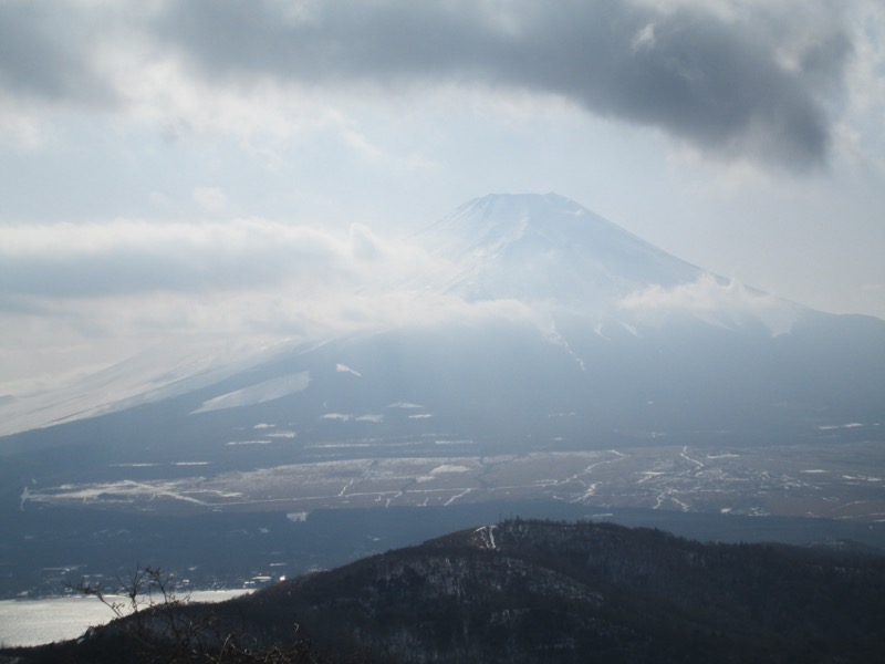 石割山