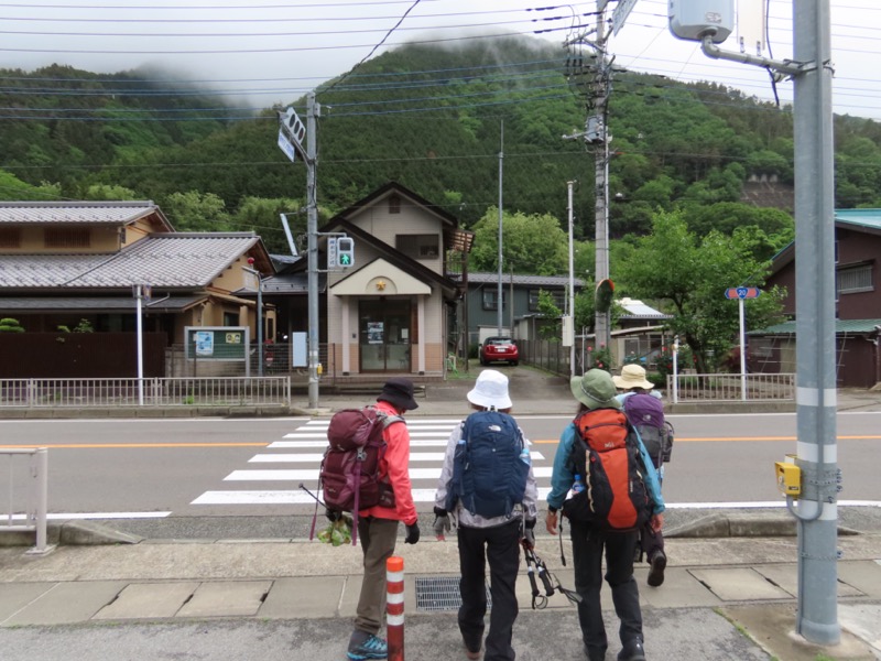 笹子雁ヶ腹摺山