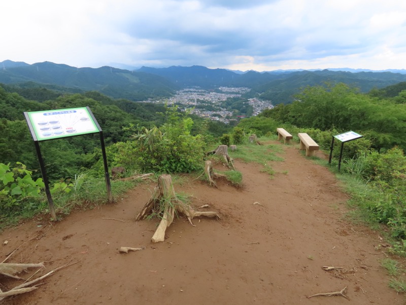 赤ぼっこ、長渕山ハイキングコース