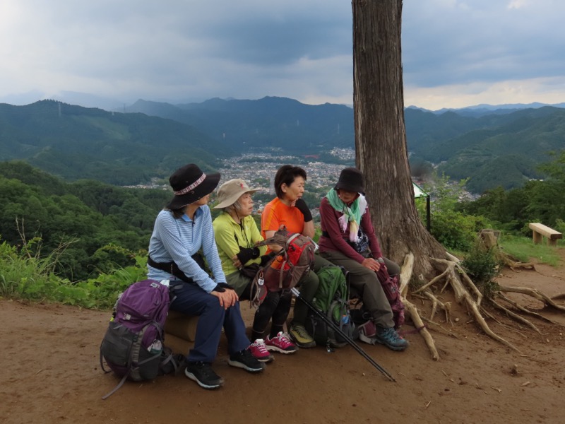 赤ぼっこ、長渕山ハイキングコース