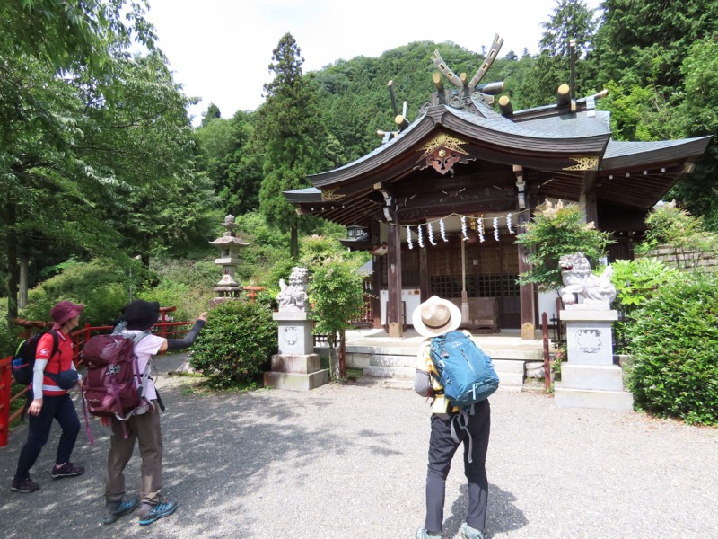 今熊山、金剛の滝、黒茶屋、戸倉城山