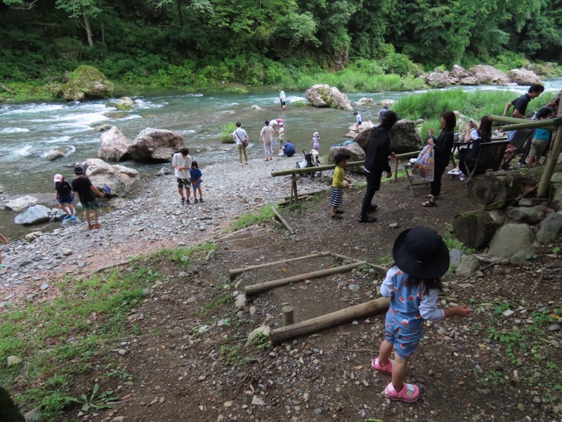 今熊山、金剛の滝、黒茶屋、戸倉城山