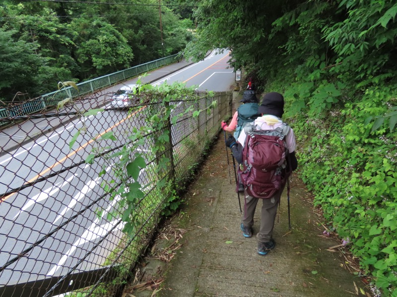 今熊山、金剛の滝、黒茶屋、戸倉城山