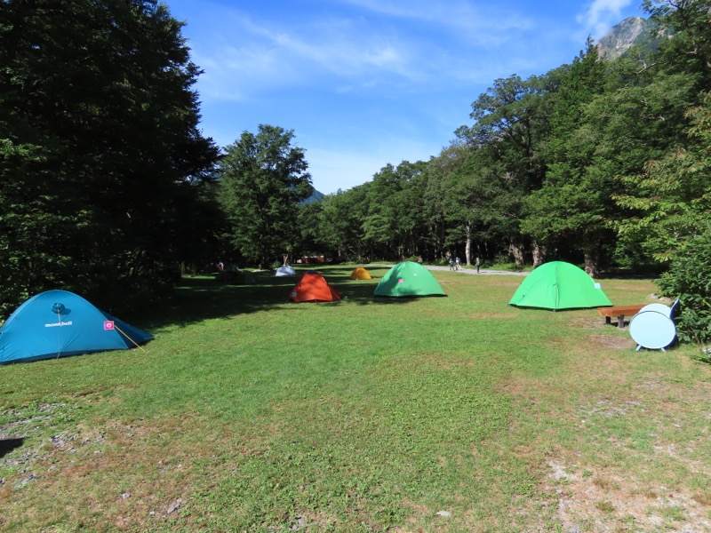 蝶ヶ岳、上高地右岸歩道