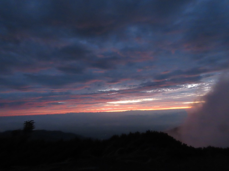蝶ヶ岳、上高地右岸歩道