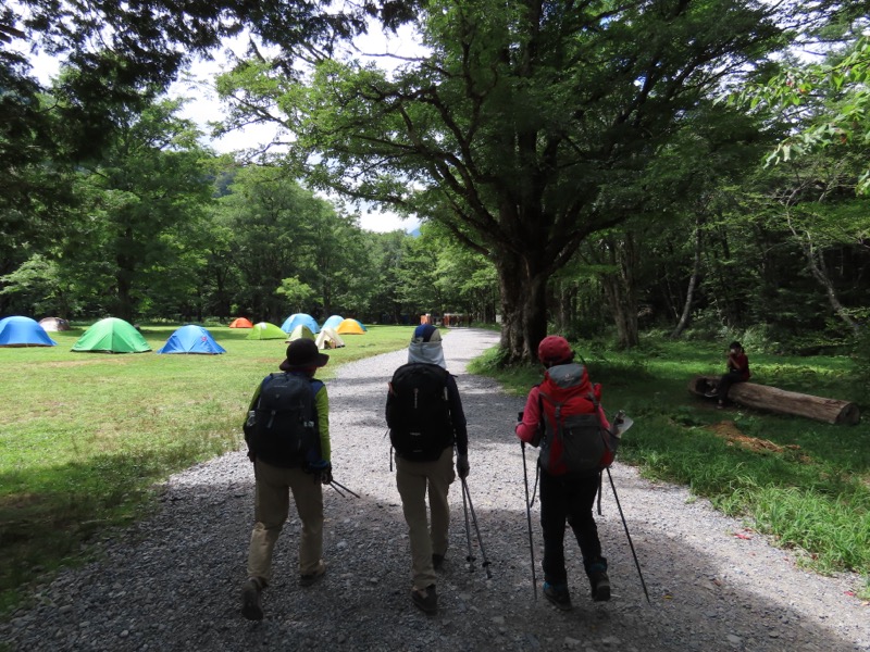 蝶ヶ岳、上高地右岸歩道